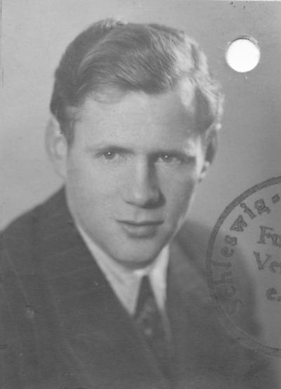 August Hansen, Eintritt am 01.10.1946